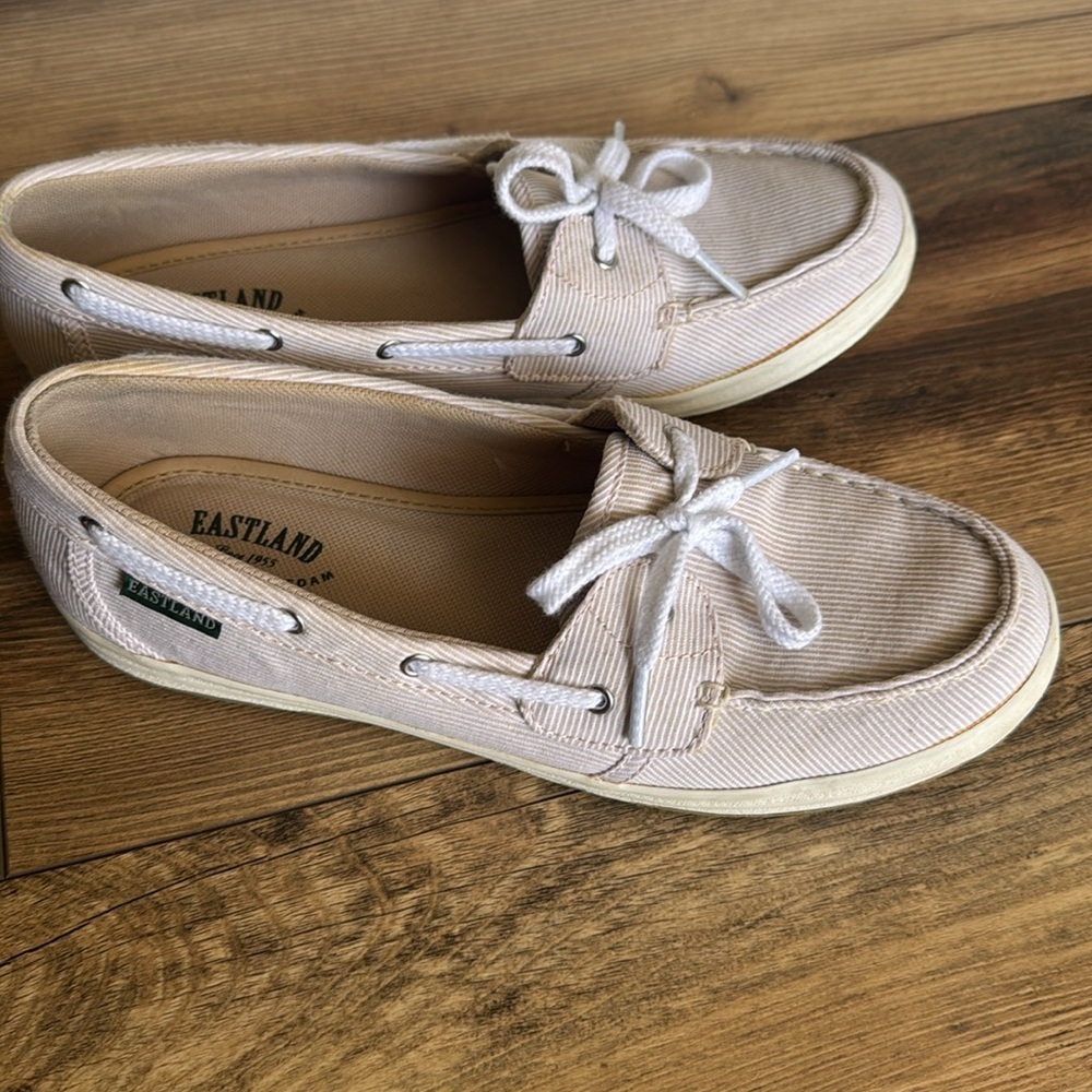 Eastland Women's “Skip” Slip-On, Tan/White Stripe Canvas Boat Shoes, Size 8 - Picture 2 of 6